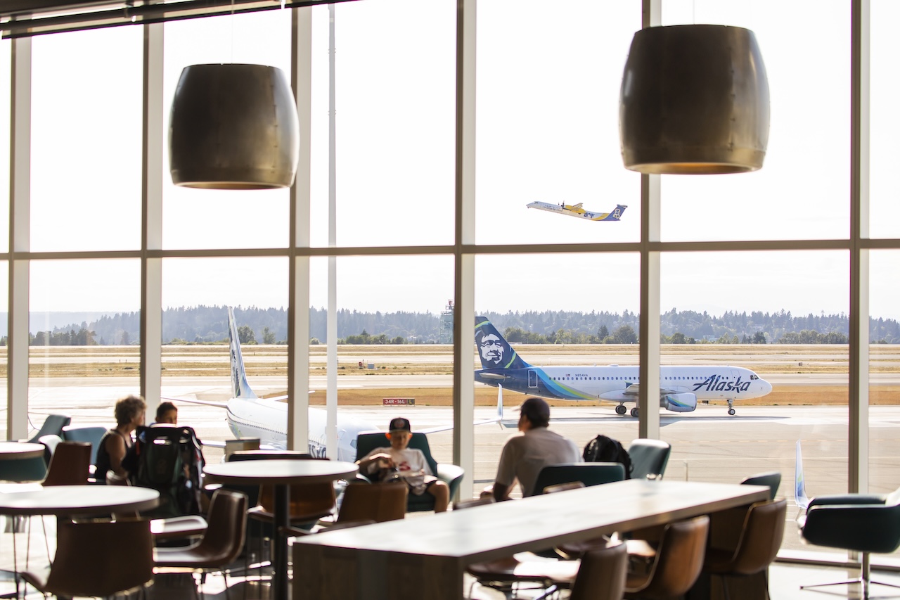 Alaska_Airlines Seattle_Lounge